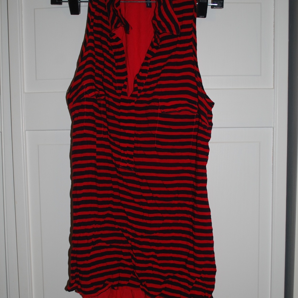 Splendid tank, red and navy stripe, red back